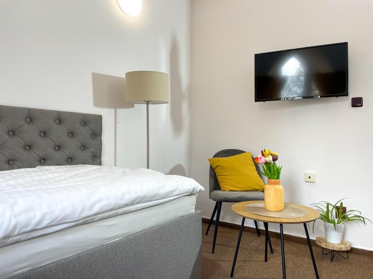Hotel Colchi Uničov Exteriör bild